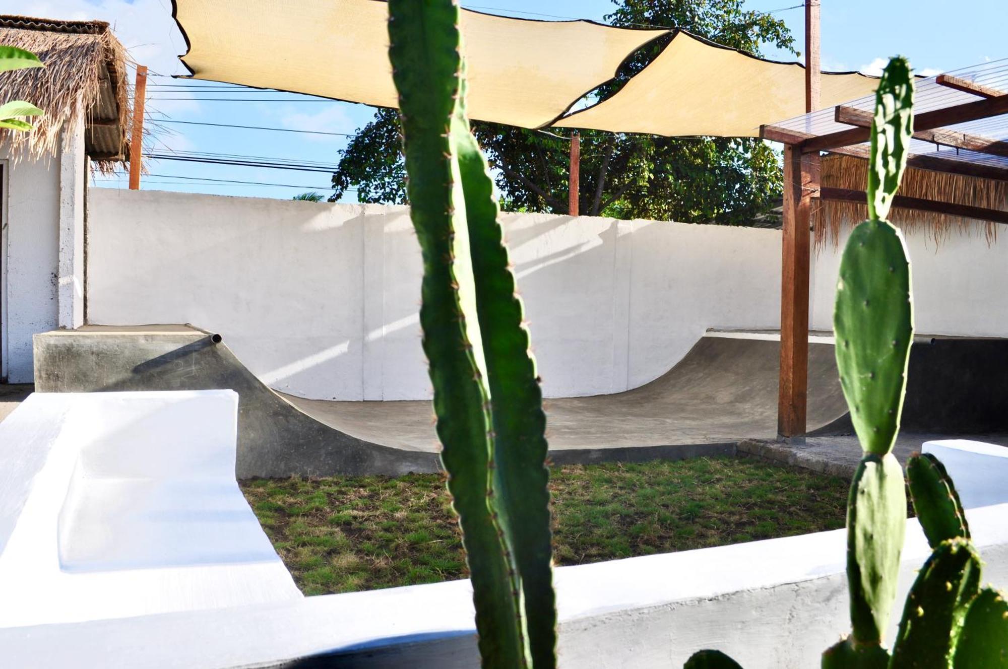 Ripbowl Guest House Selong Belanak Exterior foto