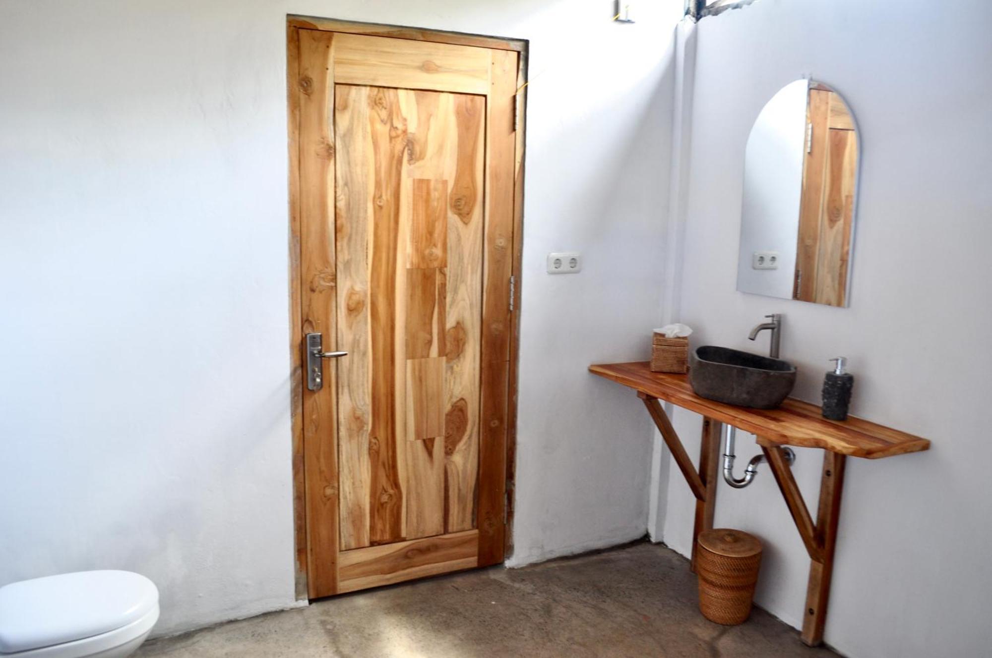 Ripbowl Guest House Selong Belanak Exterior foto