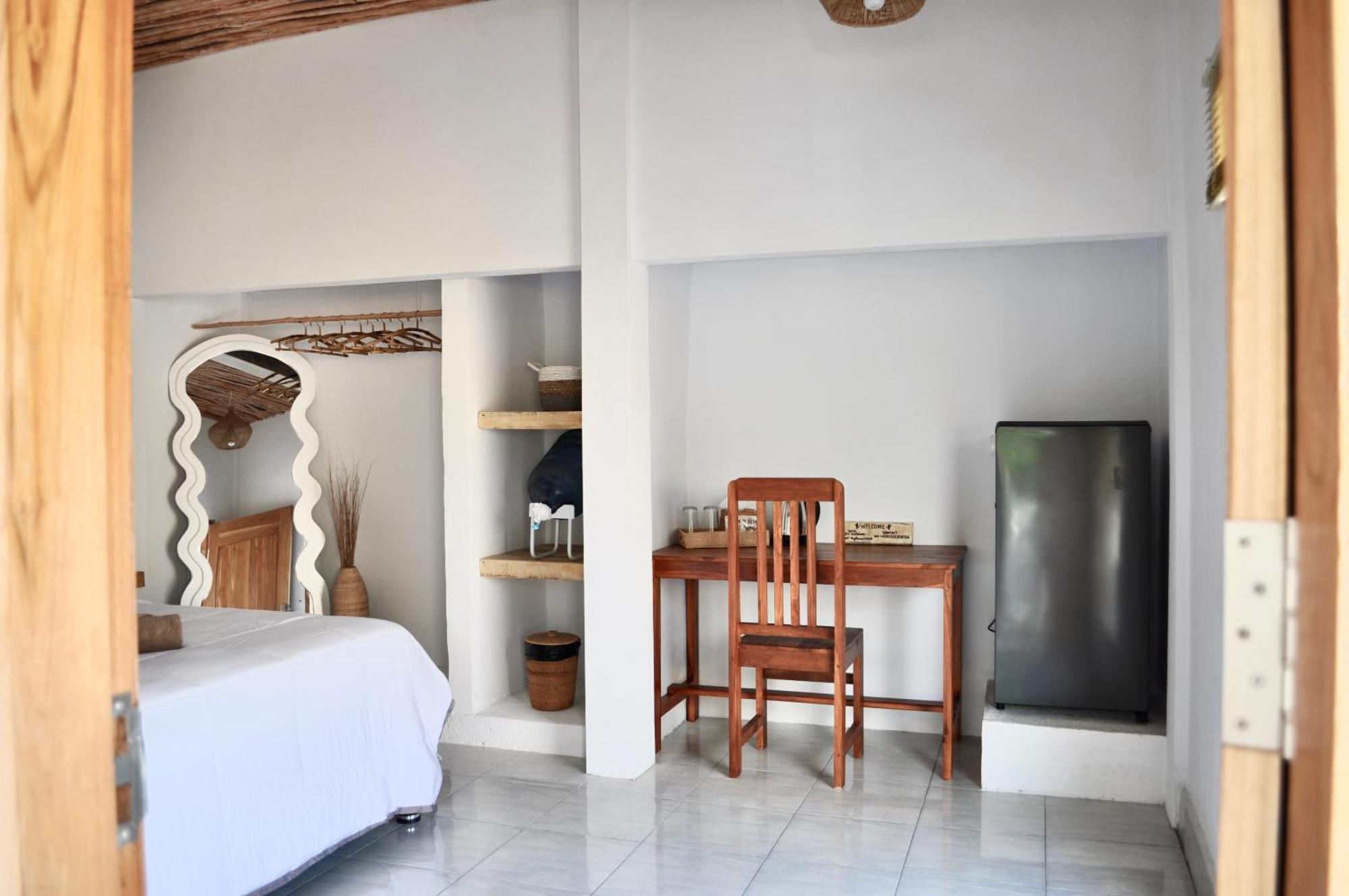 Ripbowl Guest House Selong Belanak Exterior foto